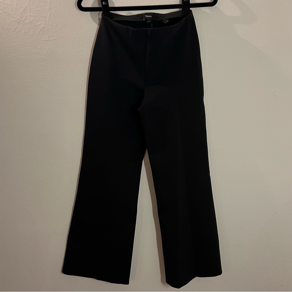 Theory Crop Kick Pants